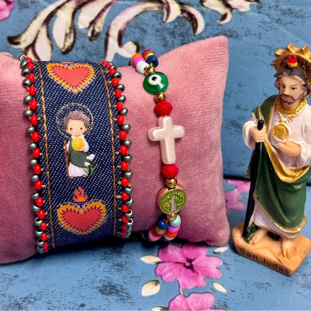 SAN Juditas Cartoon Bracelet set